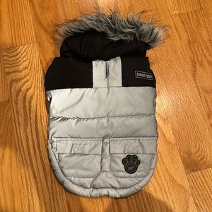 Canada Pooch winter coat for small dog.